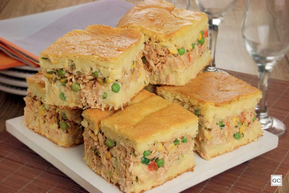 Torta caipira de frango com massa de milho verde deliciosa!