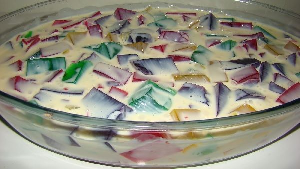 Gelatina Colorida com Creme de Leite Fácil