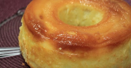 Receita de Bolo Queijadinha Cremoso