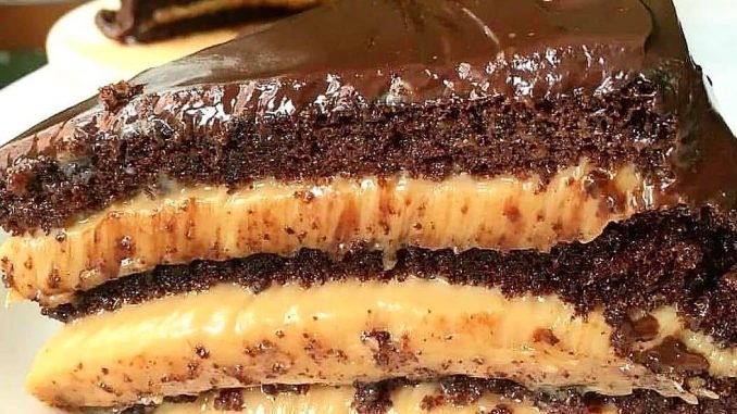 Receita de Bolo de Chocolate com Brigadeiro de Doce de Leite