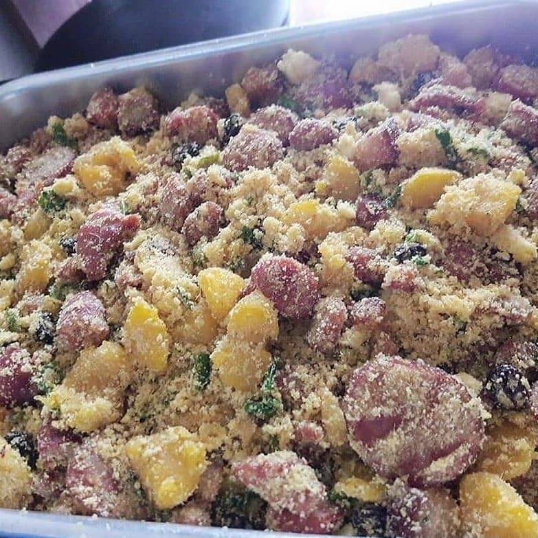 Como fazer feijão tropeiro fácil e saboroso