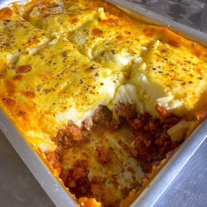Escondidinho de linguiça toscana